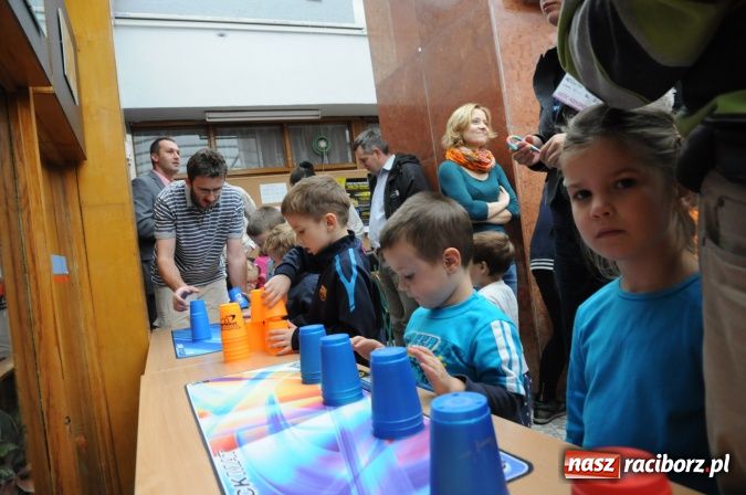 Zdjęcie w galerii na portalu naszraciborz.pl: Uczestniczka Mam Talent na Speed Stacks w Raciborzu. Zobacz jej umiejętności na wideo wiadomości z regionu