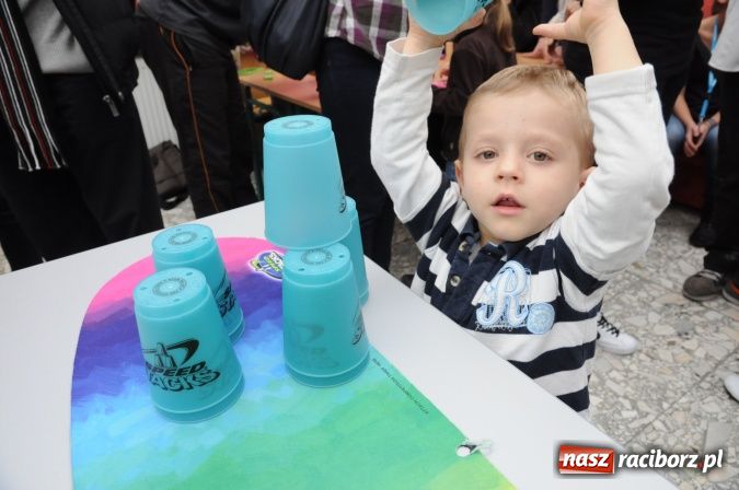 Zdjęcie w galerii na portalu naszraciborz.pl: Uczestniczka Mam Talent na Speed Stacks w Raciborzu. Zobacz jej umiejętności na wideo wiadomości z regionu