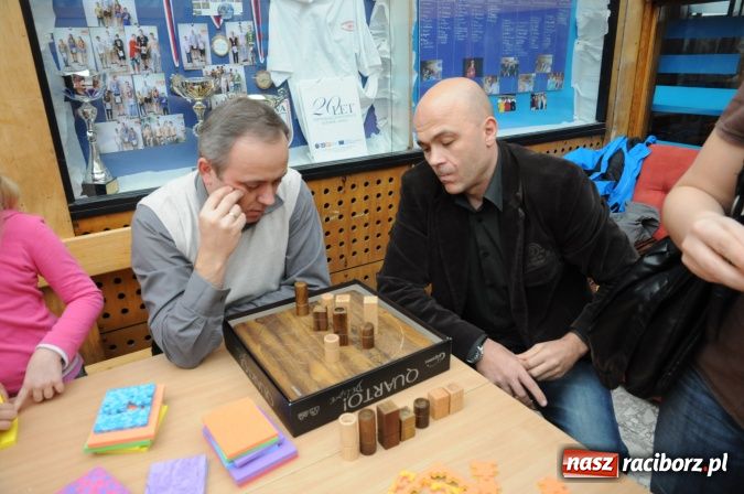 Zdjęcie w galerii na portalu naszraciborz.pl: Uczestniczka Mam Talent na Speed Stacks w Raciborzu. Zobacz jej umiejętności na wideo wiadomości z regionu