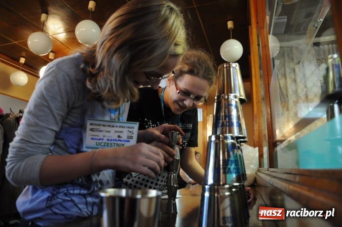Zdjęcie w galerii na portalu naszraciborz.pl: Uczestniczka Mam Talent na Speed Stacks w Raciborzu. Zobacz jej umiejętności na wideo wiadomości z regionu