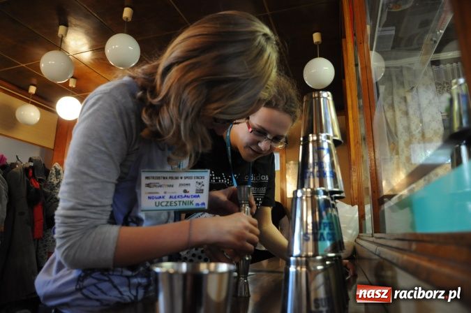Zdjęcie w galerii na portalu naszraciborz.pl: Uczestniczka Mam Talent na Speed Stacks w Raciborzu. Zobacz jej umiejętności na wideo wiadomości z regionu