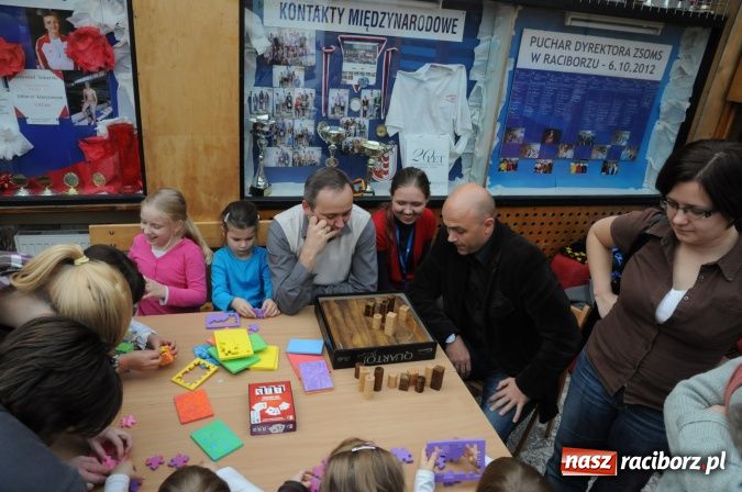 Zdjęcie w galerii na portalu naszraciborz.pl: Uczestniczka Mam Talent na Speed Stacks w Raciborzu. Zobacz jej umiejętności na wideo wiadomości z regionu