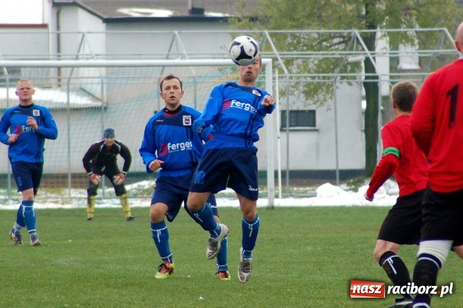 Zdjęcie w galerii na portalu naszraciborz.pl: Borucin lepszy w hicie A klasy wiadomości z regionu