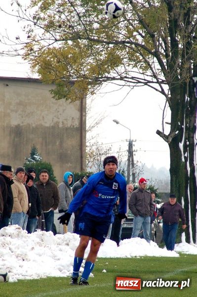 Zdjęcie w galerii na portalu naszraciborz.pl: Borucin lepszy w hicie A klasy wiadomości z regionu