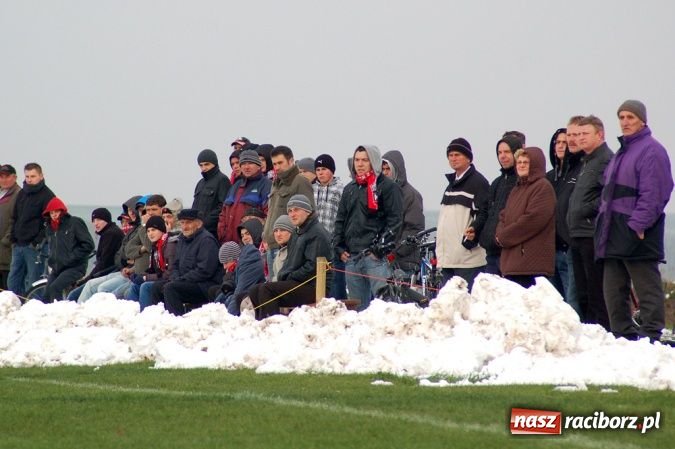 Zdjęcie w galerii na portalu naszraciborz.pl: Borucin lepszy w hicie A klasy wiadomości z regionu