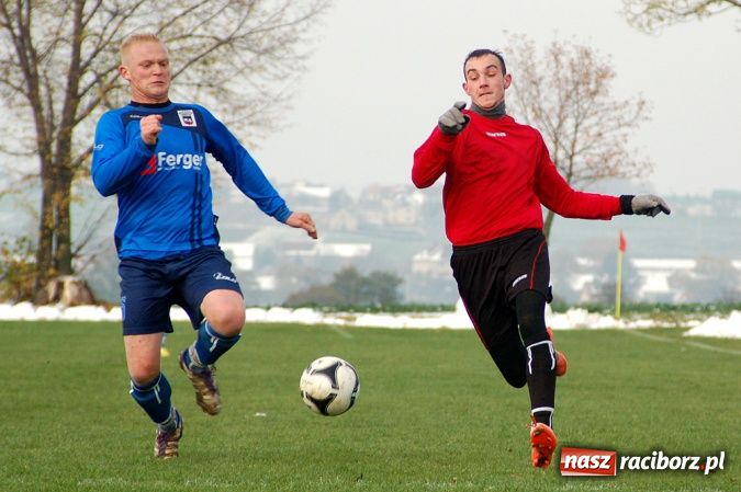 Zdjęcie w galerii na portalu naszraciborz.pl: Borucin lepszy w hicie A klasy wiadomości z regionu
