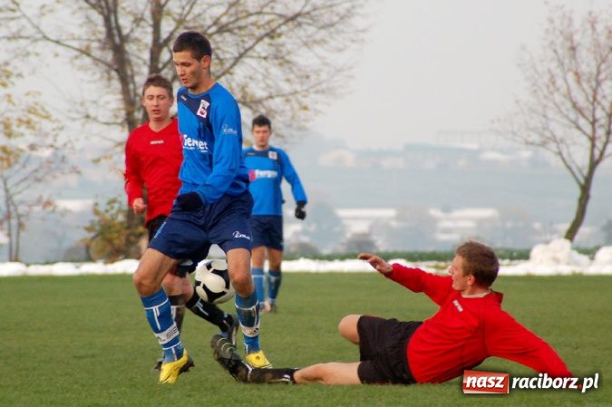 Zdjęcie w galerii na portalu naszraciborz.pl: Borucin lepszy w hicie A klasy wiadomości z regionu