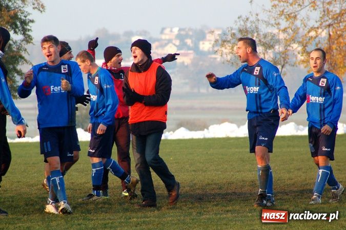 Zdjęcie w galerii na portalu naszraciborz.pl: Borucin lepszy w hicie A klasy wiadomości z regionu