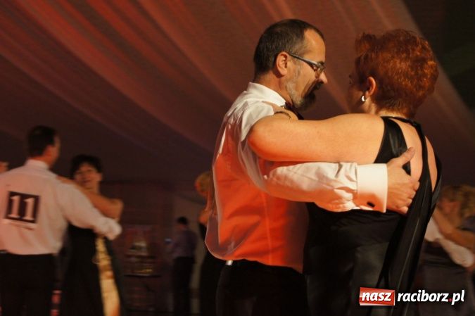 Zdjęcie w galerii na portalu naszraciborz.pl: Międzynarodowy Turniej Tańca w Arenie Rafako - zapraszamy do obejrzenia wideo wiadomości z regionu