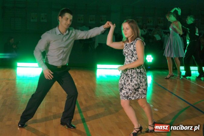 Zdjęcie w galerii na portalu naszraciborz.pl: Międzynarodowy Turniej Tańca w Arenie Rafako - zapraszamy do obejrzenia wideo wiadomości z regionu