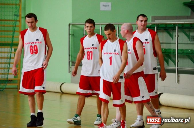 Zdjęcie w galerii na portalu naszraciborz.pl: Brooklyn pnie się w tabeli wiadomości z regionu