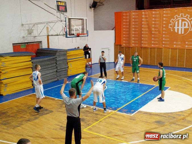 Zdjęcie w galerii na portalu naszraciborz.pl:  Dwa oblicza koszykarzy RKK-AZS Racibórz wiadomości z regionu