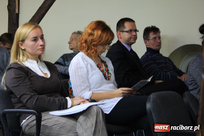 Zdjęcie w galerii na portalu naszraciborz.pl: Racibórz nie tętni życiem wiadomości z regionu