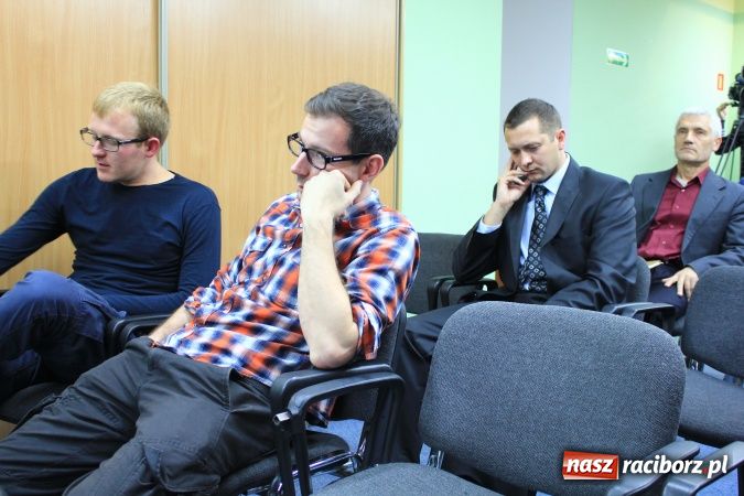 Zdjęcie w galerii na portalu naszraciborz.pl: Racibórz nie tętni życiem wiadomości z regionu