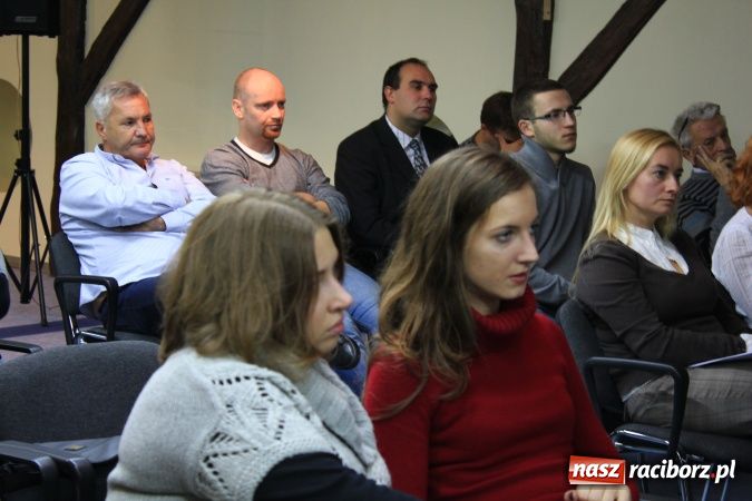 Zdjęcie w galerii na portalu naszraciborz.pl: Racibórz nie tętni życiem wiadomości z regionu