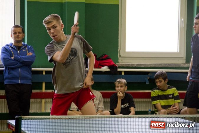 Zdjęcie w galerii na portalu naszraciborz.pl: ZSOMS najlepszy w tenisie stołowym wiadomości z regionu