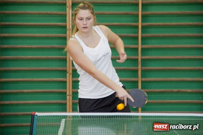 Zdjęcie w galerii na portalu naszraciborz.pl: ZSOMS najlepszy w tenisie stołowym wiadomości z regionu