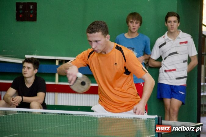 Zdjęcie w galerii na portalu naszraciborz.pl: ZSOMS najlepszy w tenisie stołowym wiadomości z regionu