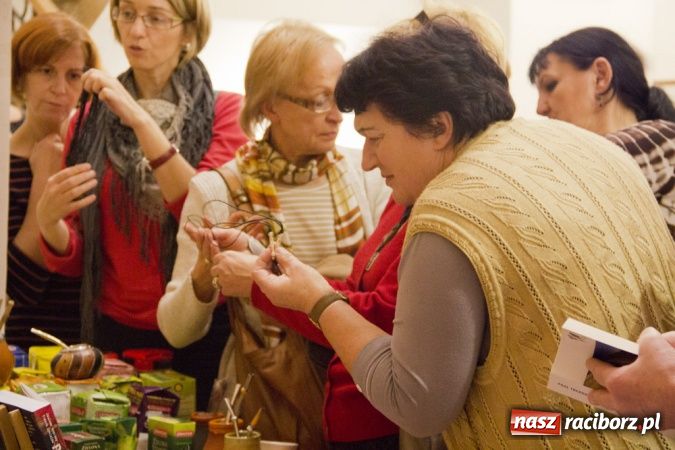 Zdjęcie w galerii na portalu naszraciborz.pl: IX Wiatraki rozhulały zamek wiadomości z regionu