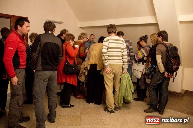 Zdjęcie w galerii na portalu naszraciborz.pl: IX Wiatraki rozhulały zamek wiadomości z regionu