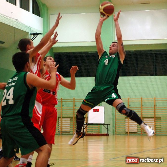 Zdjęcie w galerii na portalu naszraciborz.pl: W derbach regionu lepszy Rybnik wiadomości z regionu