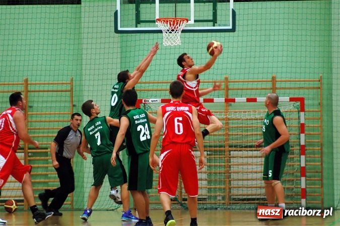 Zdjęcie w galerii na portalu naszraciborz.pl: W derbach regionu lepszy Rybnik wiadomości z regionu