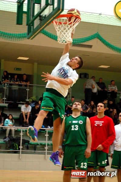 Zdjęcie w galerii na portalu naszraciborz.pl: W derbach regionu lepszy Rybnik wiadomości z regionu