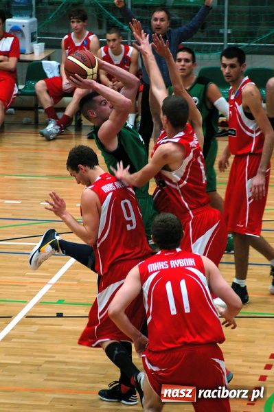 Zdjęcie w galerii na portalu naszraciborz.pl: W derbach regionu lepszy Rybnik wiadomości z regionu