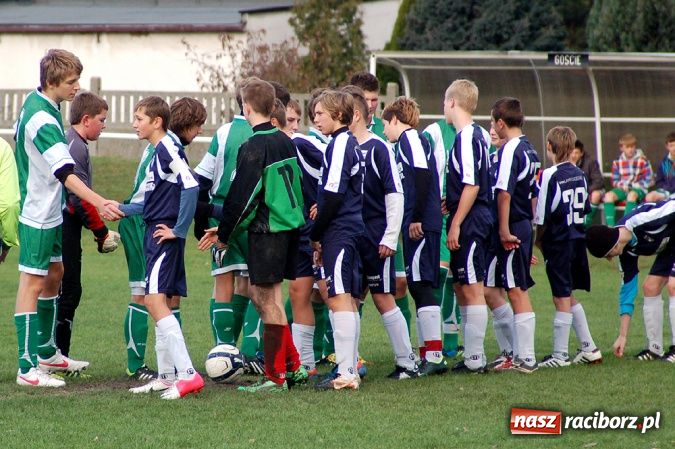 Zdjęcie w galerii na portalu naszraciborz.pl: Dąb Gaszowice rozbił Unię wiadomości z regionu