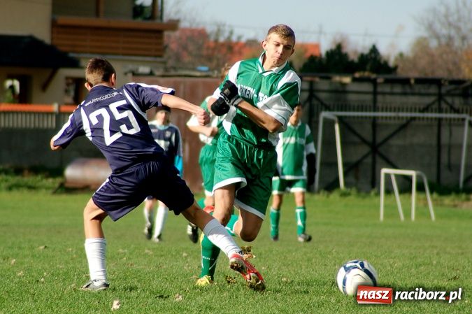 Zdjęcie w galerii na portalu naszraciborz.pl: Dąb Gaszowice rozbił Unię wiadomości z regionu