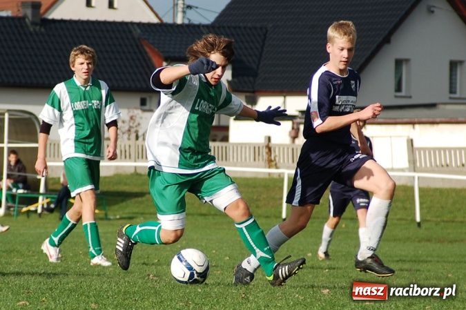 Zdjęcie w galerii na portalu naszraciborz.pl: Dąb Gaszowice rozbił Unię wiadomości z regionu