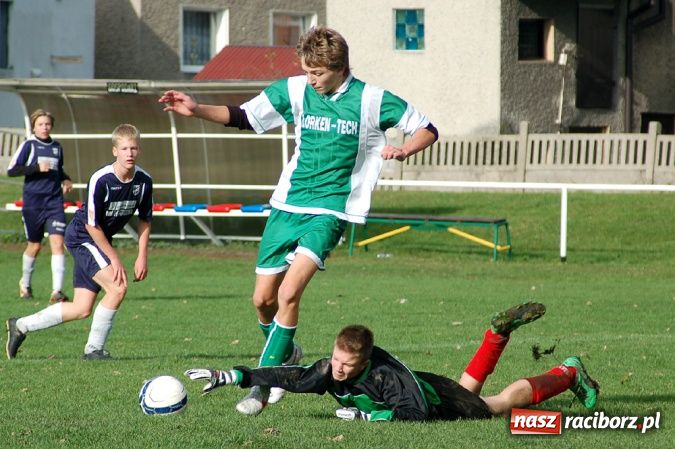 Zdjęcie w galerii na portalu naszraciborz.pl: Dąb Gaszowice rozbił Unię wiadomości z regionu