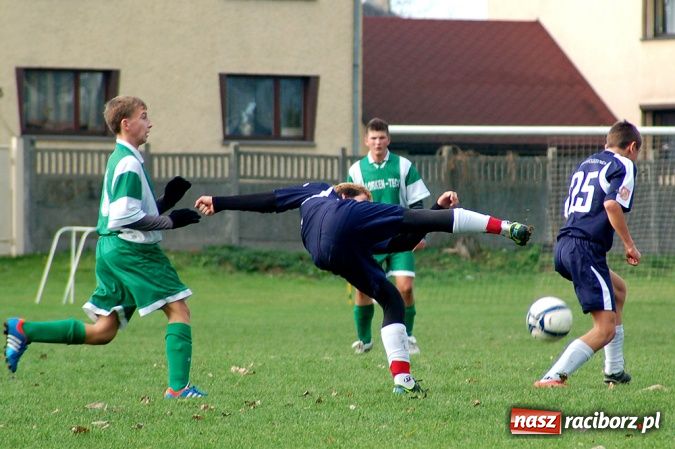 Zdjęcie w galerii na portalu naszraciborz.pl: Dąb Gaszowice rozbił Unię wiadomości z regionu