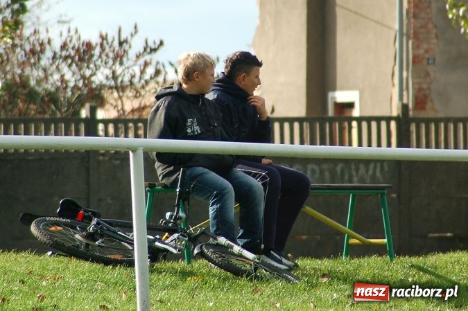Zdjęcie w galerii na portalu naszraciborz.pl: Dąb Gaszowice rozbił Unię wiadomości z regionu