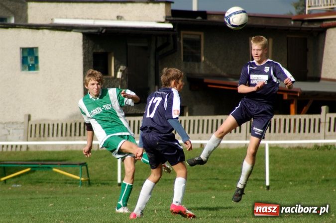 Zdjęcie w galerii na portalu naszraciborz.pl: Dąb Gaszowice rozbił Unię wiadomości z regionu