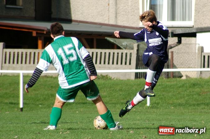 Zdjęcie w galerii na portalu naszraciborz.pl: Dąb Gaszowice rozbił Unię wiadomości z regionu