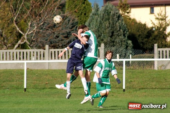 Zdjęcie w galerii na portalu naszraciborz.pl: Dąb Gaszowice rozbił Unię wiadomości z regionu