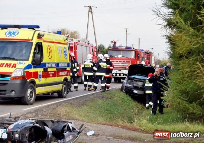 Zdjęcie w galerii na portalu naszraciborz.pl: Było bardzo groźnie - wypadek w samo południe w Rudach Kolonii Renerowskiej wiadomości z regionu