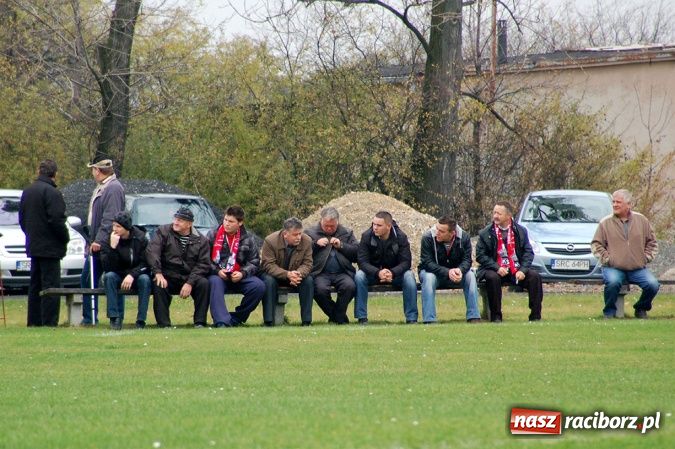 Zdjęcie w galerii na portalu naszraciborz.pl: Naprzód Borucin mistrzem jesieni wiadomości z regionu
