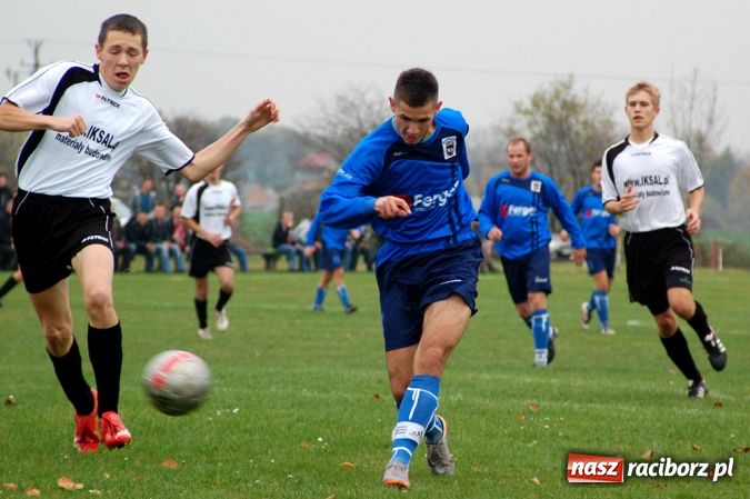 Zdjęcie w galerii na portalu naszraciborz.pl: Naprzód Borucin mistrzem jesieni wiadomości z regionu