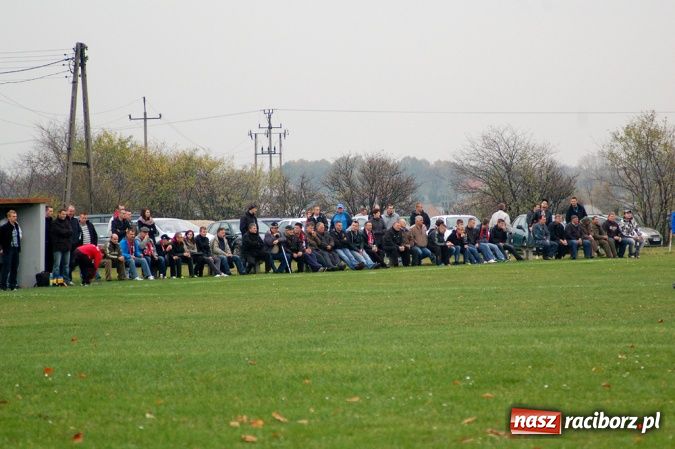 Zdjęcie w galerii na portalu naszraciborz.pl: Naprzód Borucin mistrzem jesieni wiadomości z regionu
