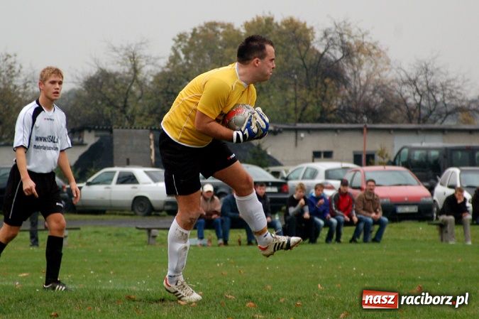 Zdjęcie w galerii na portalu naszraciborz.pl: Naprzód Borucin mistrzem jesieni wiadomości z regionu