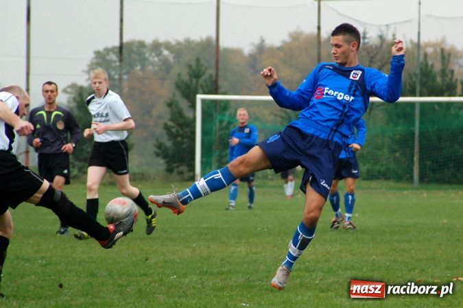 Zdjęcie w galerii na portalu naszraciborz.pl: Naprzód Borucin mistrzem jesieni wiadomości z regionu