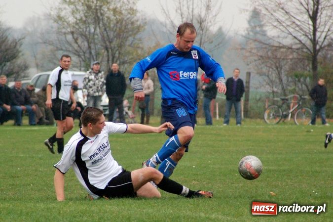 Zdjęcie w galerii na portalu naszraciborz.pl: Naprzód Borucin mistrzem jesieni wiadomości z regionu