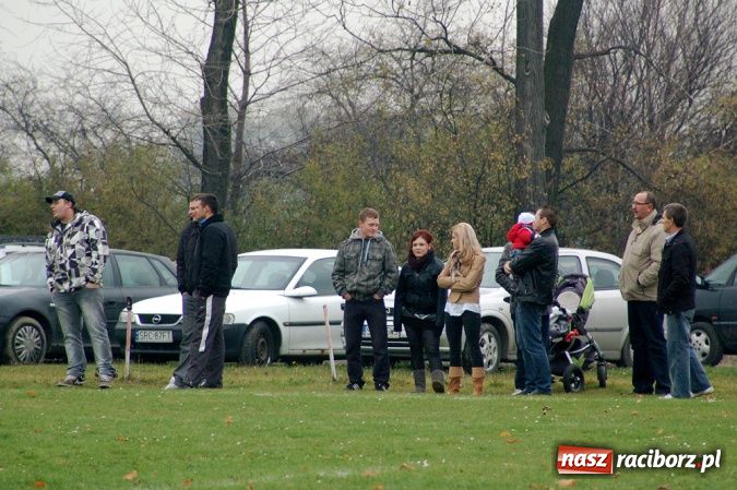 Zdjęcie w galerii na portalu naszraciborz.pl: Naprzód Borucin mistrzem jesieni wiadomości z regionu