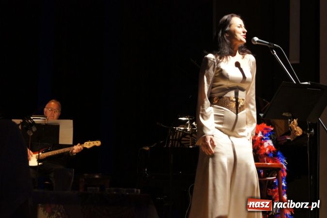 Zdjęcie w galerii na portalu naszraciborz.pl: Wspomnienie o Annie German w RCK wiadomości z regionu