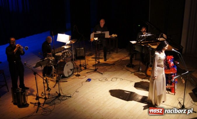 Zdjęcie w galerii na portalu naszraciborz.pl: Wspomnienie o Annie German w RCK wiadomości z regionu