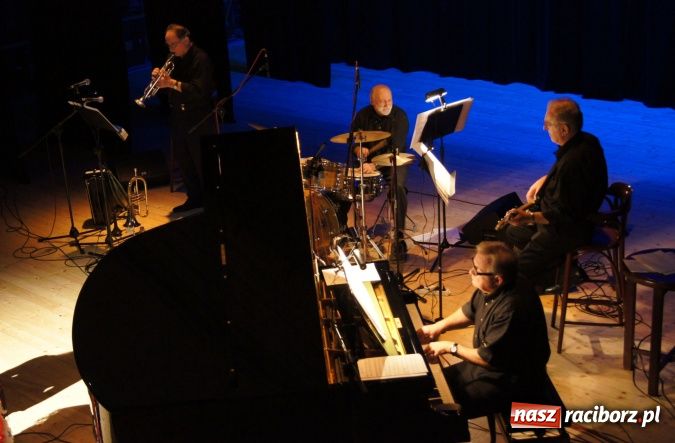 Zdjęcie w galerii na portalu naszraciborz.pl: Wspomnienie o Annie German w RCK wiadomości z regionu