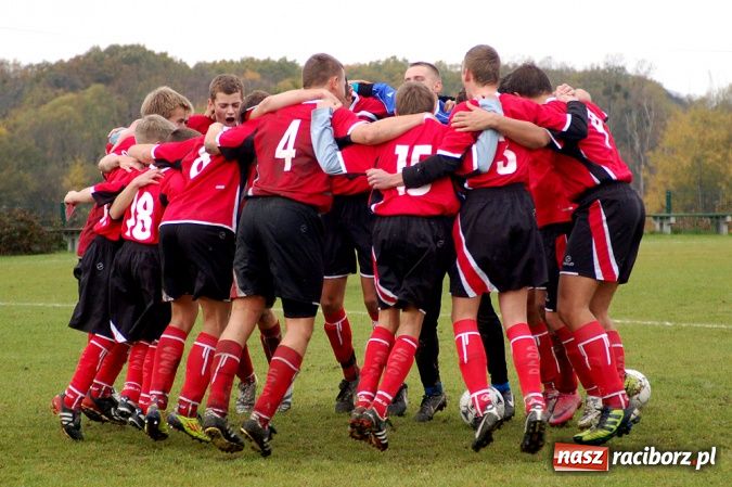 Zdjęcie w galerii na portalu naszraciborz.pl: Franiczek zapewnił trzy punkty Brzeziu wiadomości z regionu