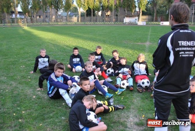 Zdjęcie w galerii na portalu naszraciborz.pl: UKS Ikar liczy na Wasze wsparcie wiadomości z regionu